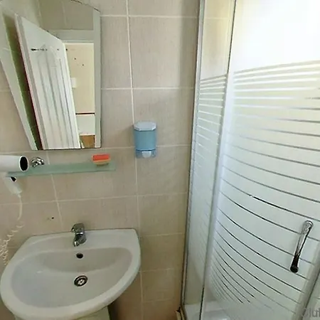 فندق Club Alisya 4*